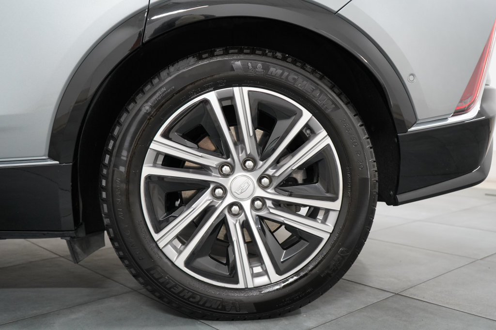 Used 2024 Cadillac Lyriq Luxury AWD/4WD image 33