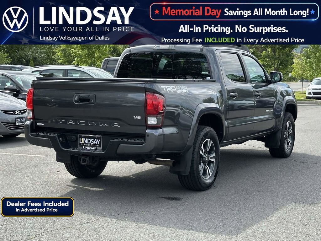 Used 2019 Toyota Tacoma TRD Sport AWD/4WD image 7