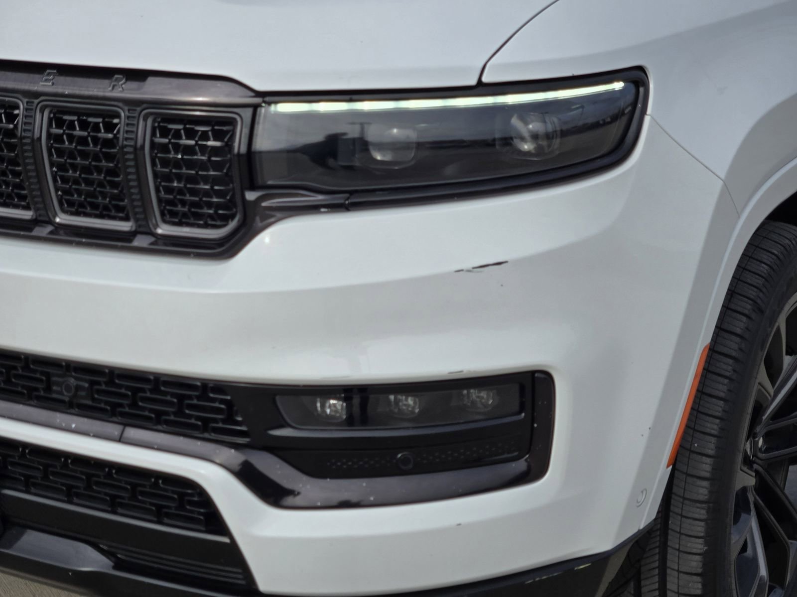 Used 2024 Jeep Grand Wagoneer Series II w/ Quick Order Packagew 28T image 10