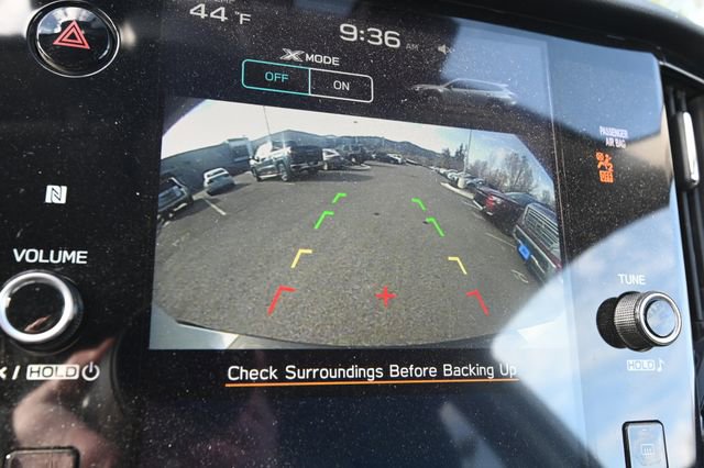 Used 2025 Subaru Outback Premium w/ Popular Package #1A image 11