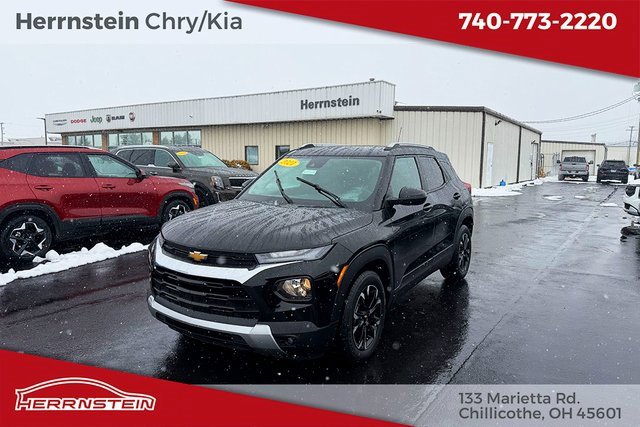 Used 2021 Chevrolet TrailBlazer LT w/ Driver Confidence Package image 3