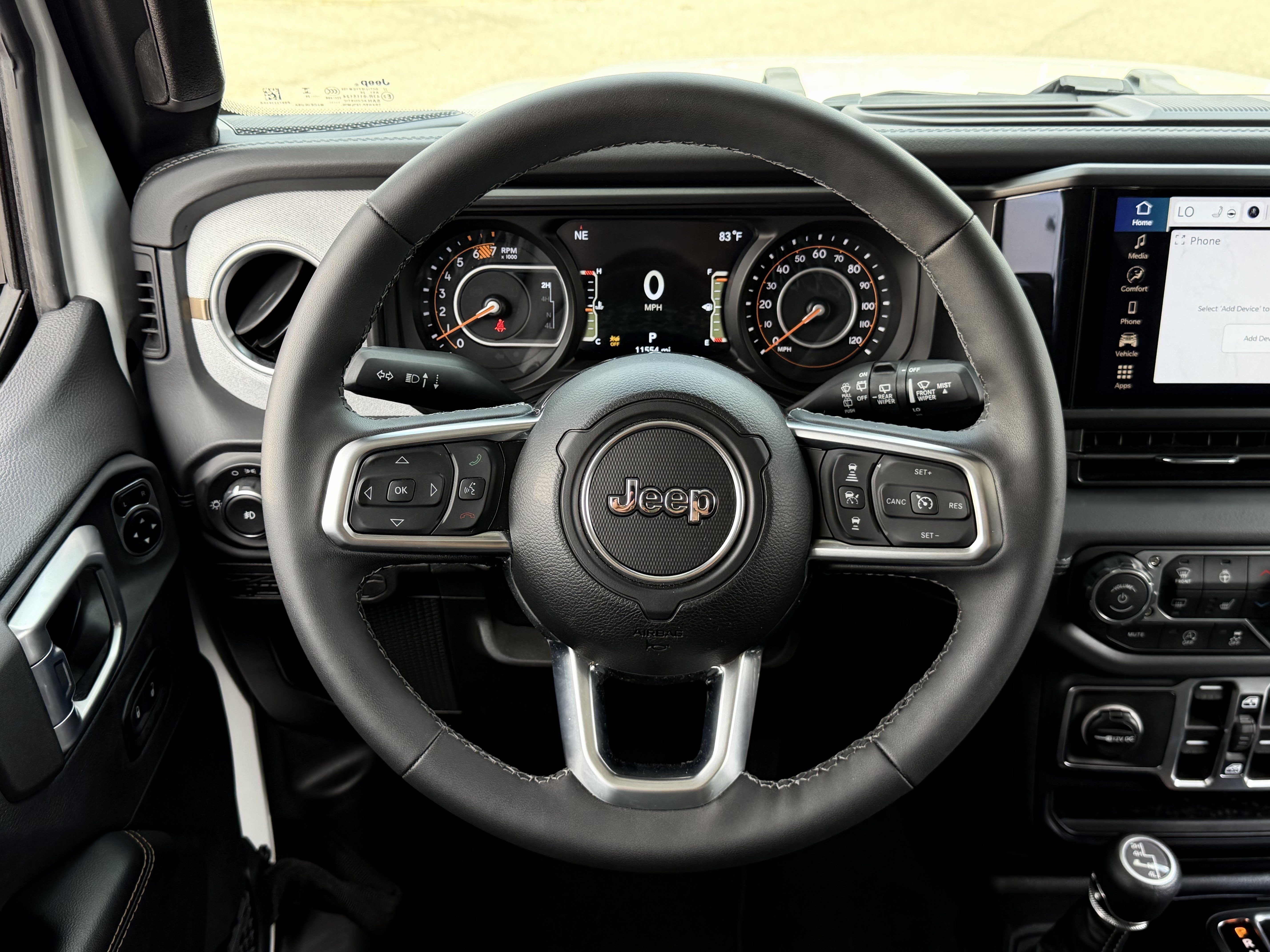 Used 2026 Jeep Wrangler Unlimited Sahara AWD/4WD image 17