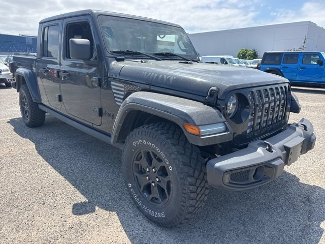 Used 2021 Jeep Gladiator Sport AWD/4WD image 3