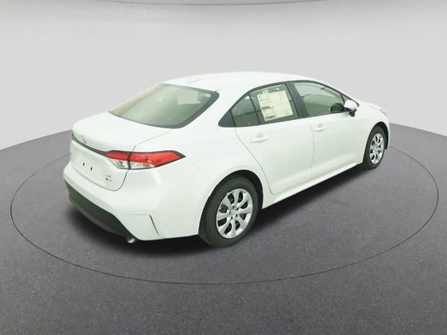 Used 2026 Toyota Corolla LE image 9