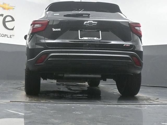 New 2026 Chevrolet Trax RS w/ Driver Confidence Package image 32
