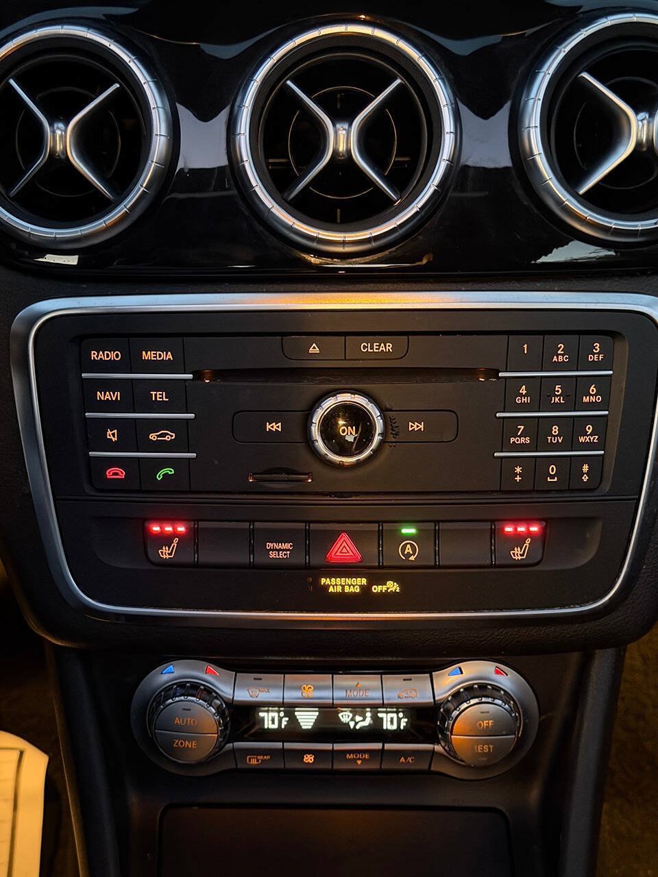 Used 2016 Mercedes-Benz CLA 250 4MATIC image 52