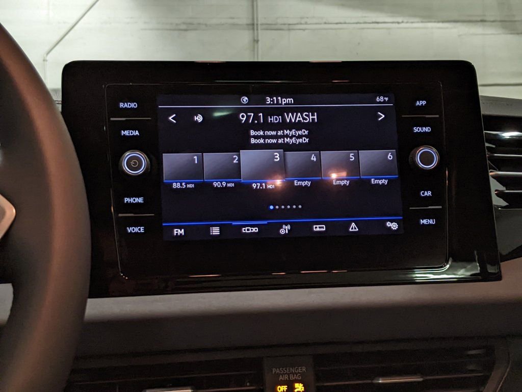 New 2026 Volkswagen Jetta SE FWD image 17