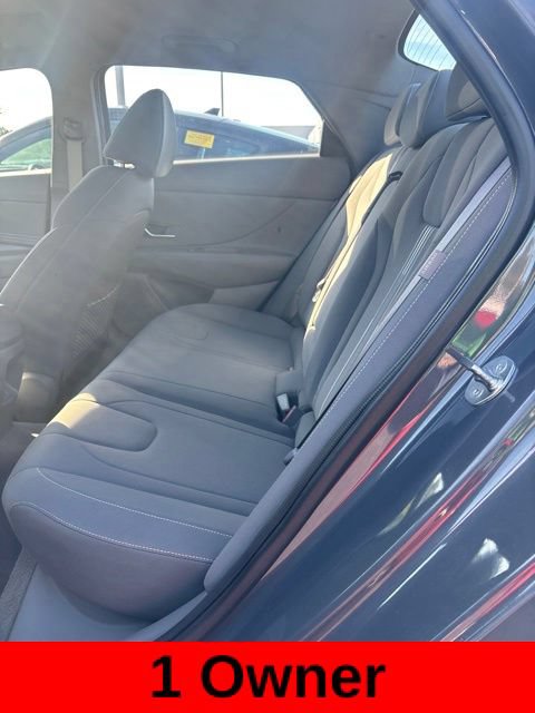 Used 2024 Hyundai Elantra SEL w/ Convenience Package FWD image 5
