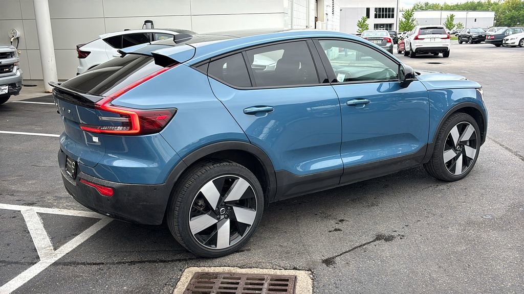 Certified 2023 Volvo C40 P8 Recharge Ultimate AWD/4WD image 28