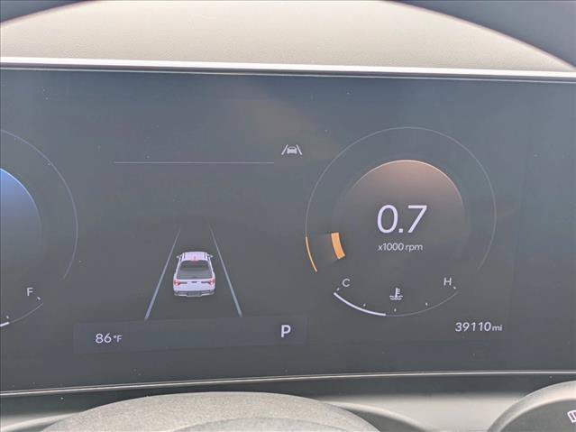 Used 2025 Hyundai Santa Cruz SEL FWD image 11