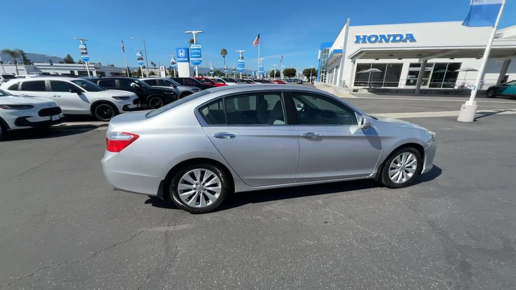 Used 2013 Honda Accord EX image 9