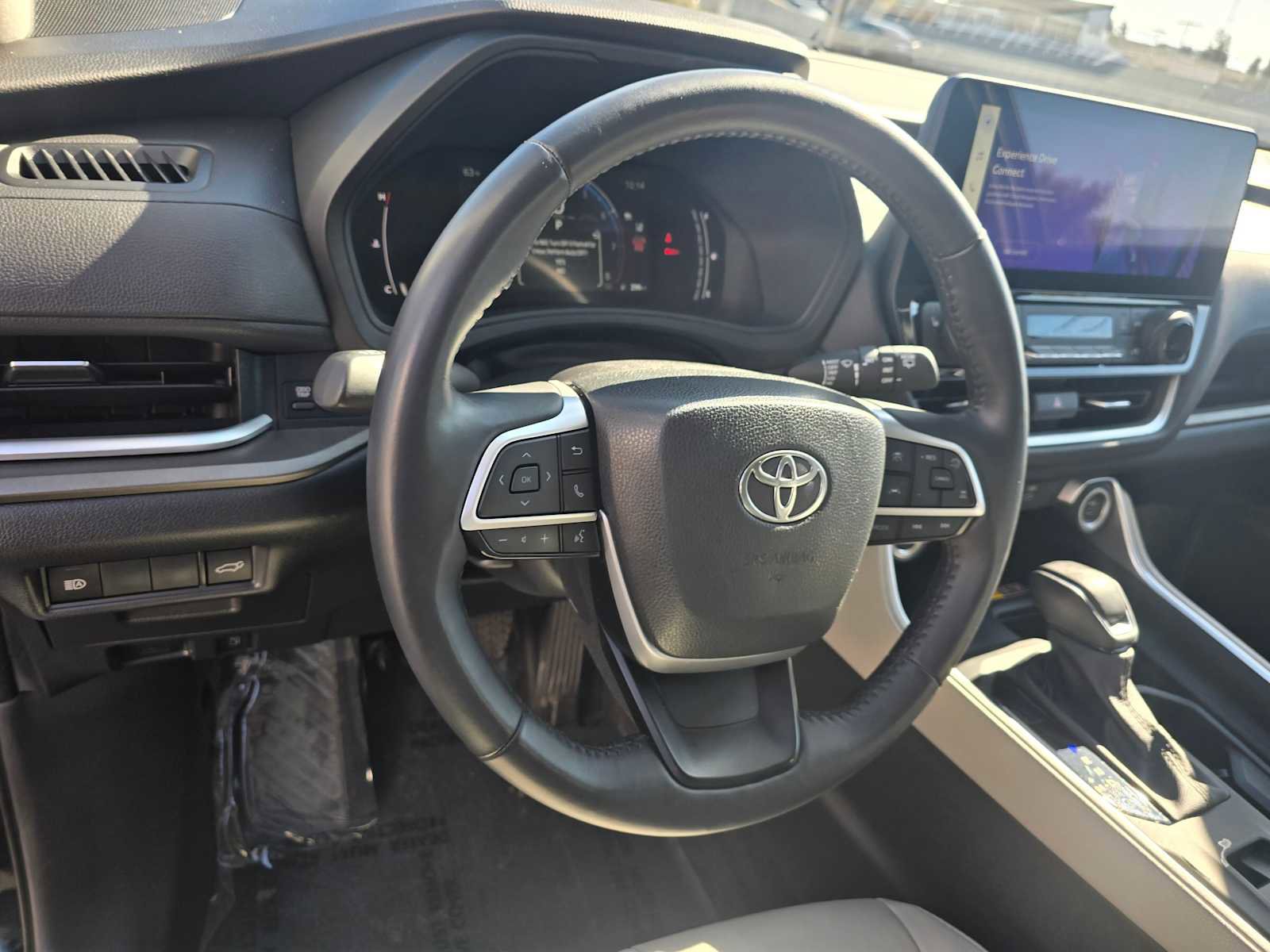 Used 2024 Toyota Grand Highlander XLE image 26