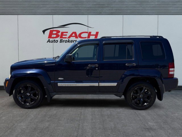 Used 2012 Jeep Liberty Sport AWD/4WD image 7