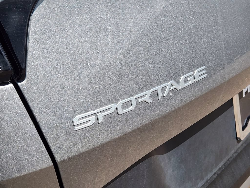 Certified 2024 Kia Sportage LX AWD/4WD image 11