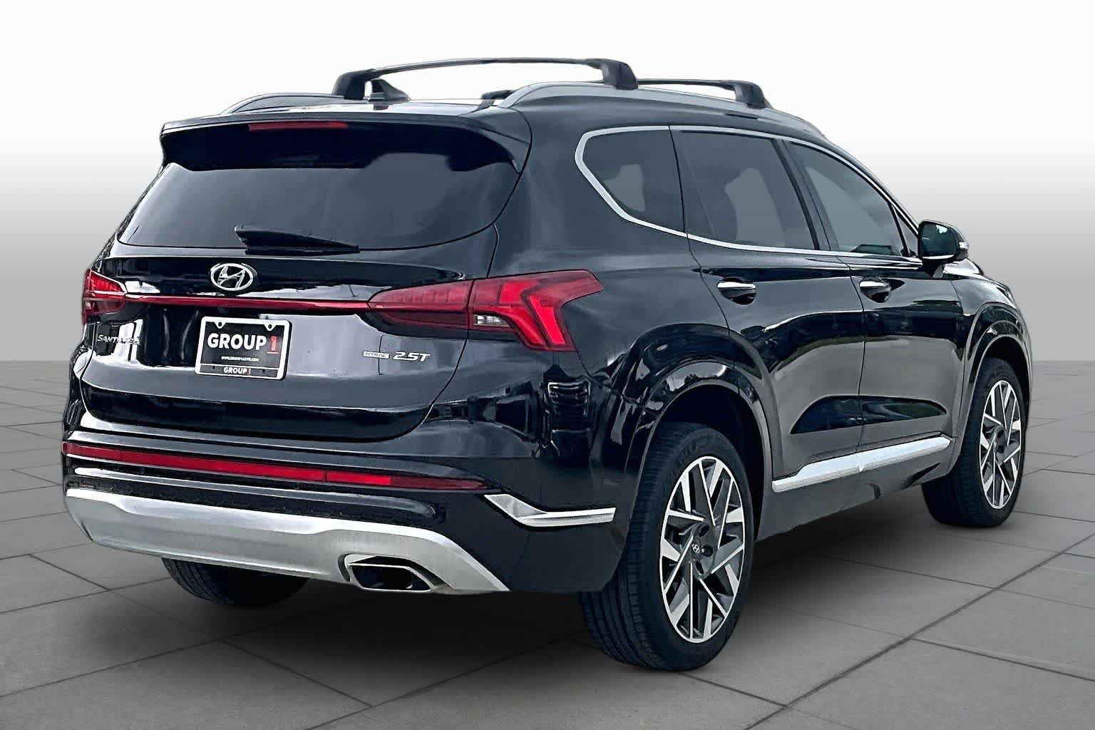 Used 2021 Hyundai Santa Fe Calligraphy AWD/4WD image 13