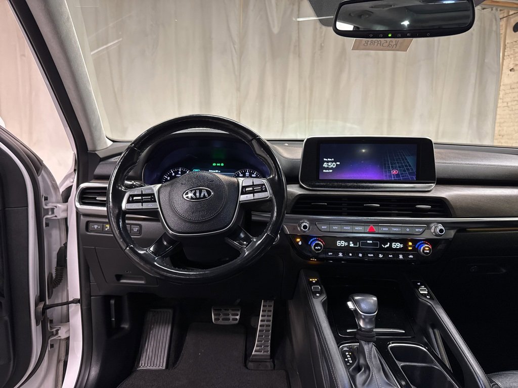 Used 2021 Kia Telluride SX w/ SX Prestige Package image 25
