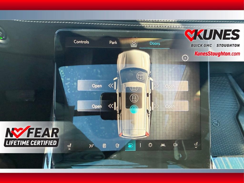 Used 2025 Cadillac Escalade Premium Luxury w/ Touring Package image 32