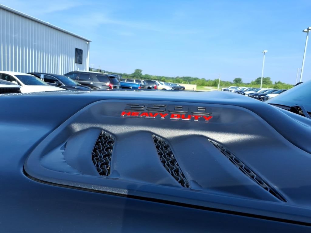 New 2026 RAM 2500 Tradesman AWD/4WD image 8