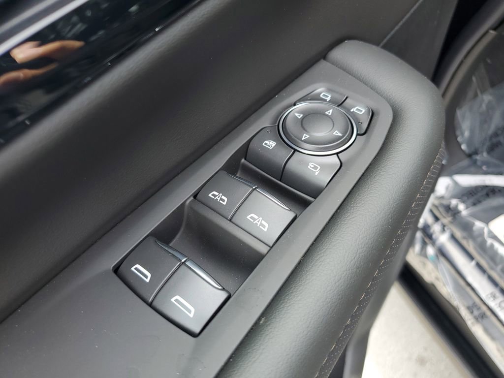 New 2026 Chevrolet Suburban High Country image 23