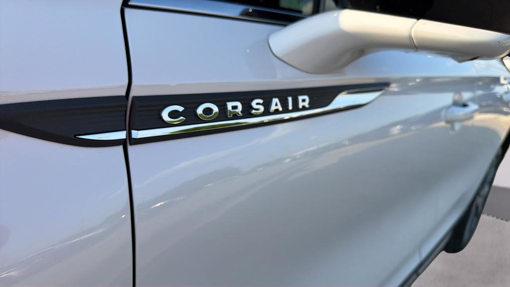 Used 2022 Lincoln Corsair Reserve w/ Equipment Group 201A AWD/4WD image 15