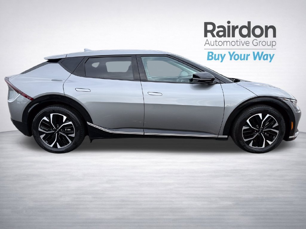 Certified 2023 Kia EV6 Wind AWD/4WD image 9