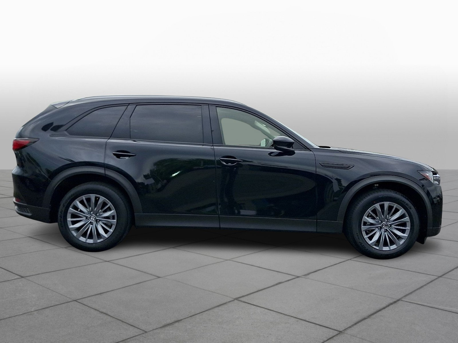 Certified 2024 MAZDA CX-90 3.3 Turbo w/ Preferred Plus AWD/4WD image 8