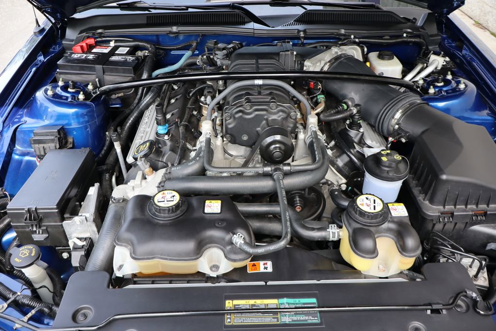 Used 2007 Ford Mustang Shelby GT500 RWD image 31