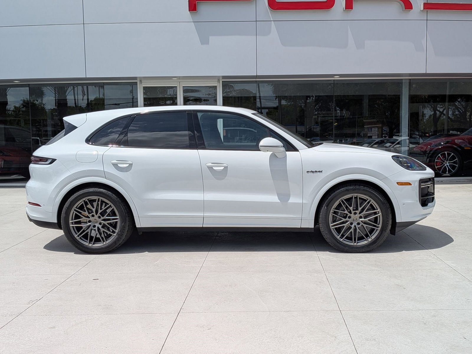 New 2026 Porsche Cayenne Turbo image 8