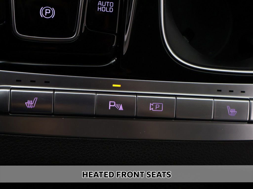 Used 2023 Kia Carnival EX FWD image 6