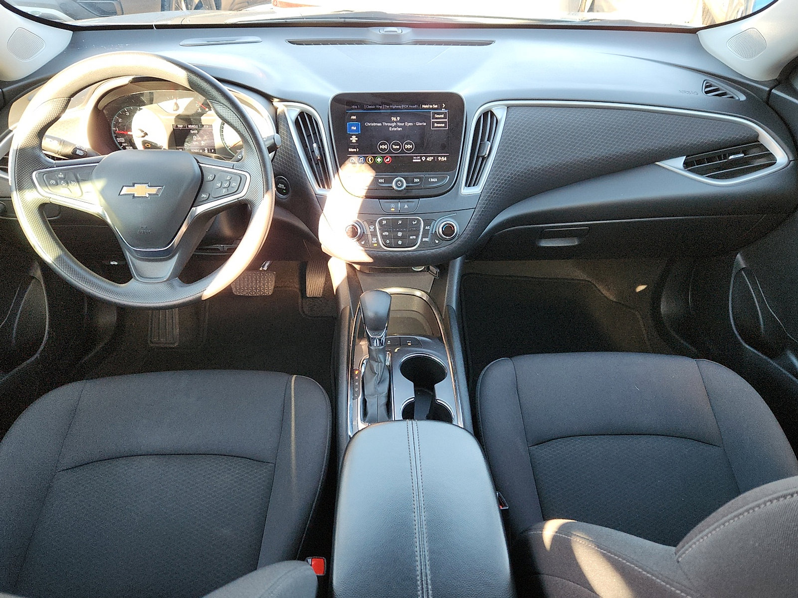 Used 2024 Chevrolet Malibu LT image 11