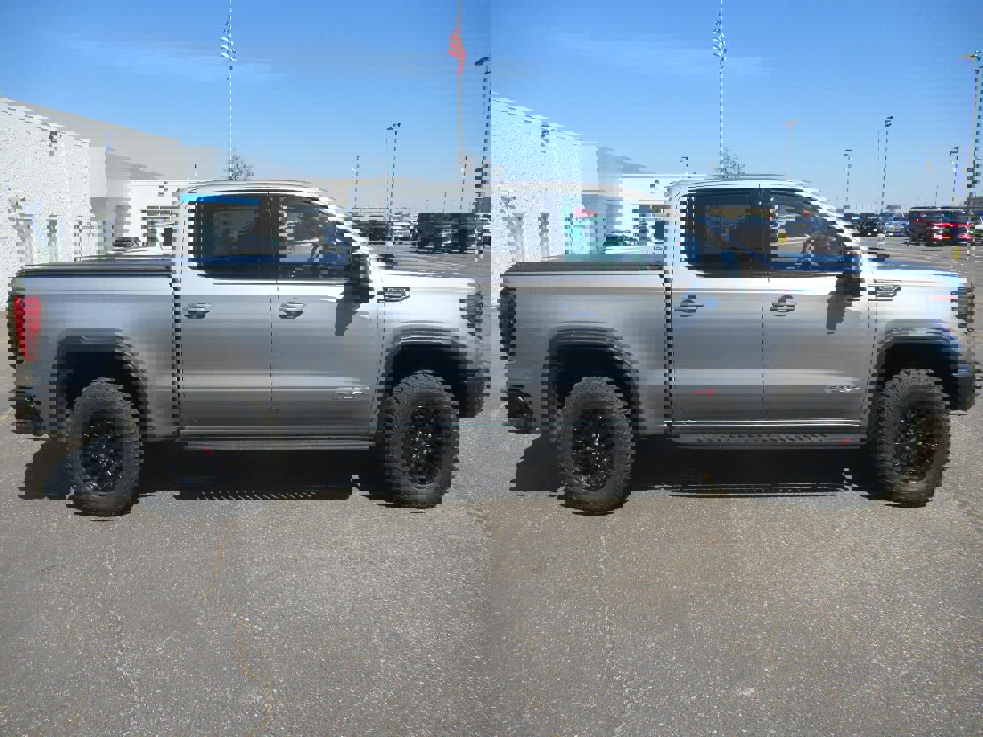 Certified 2023 GMC Sierra 1500 AT4X AWD/4WD image 4