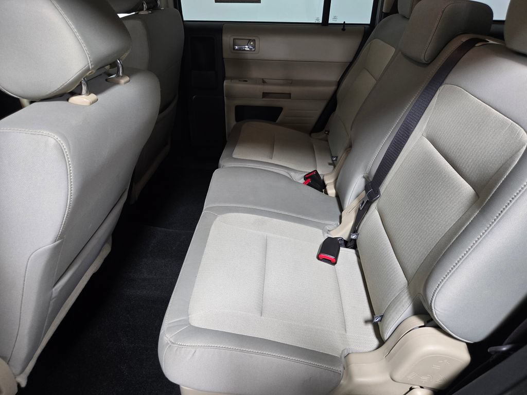 Used 2019 Ford Flex SE FWD image 27