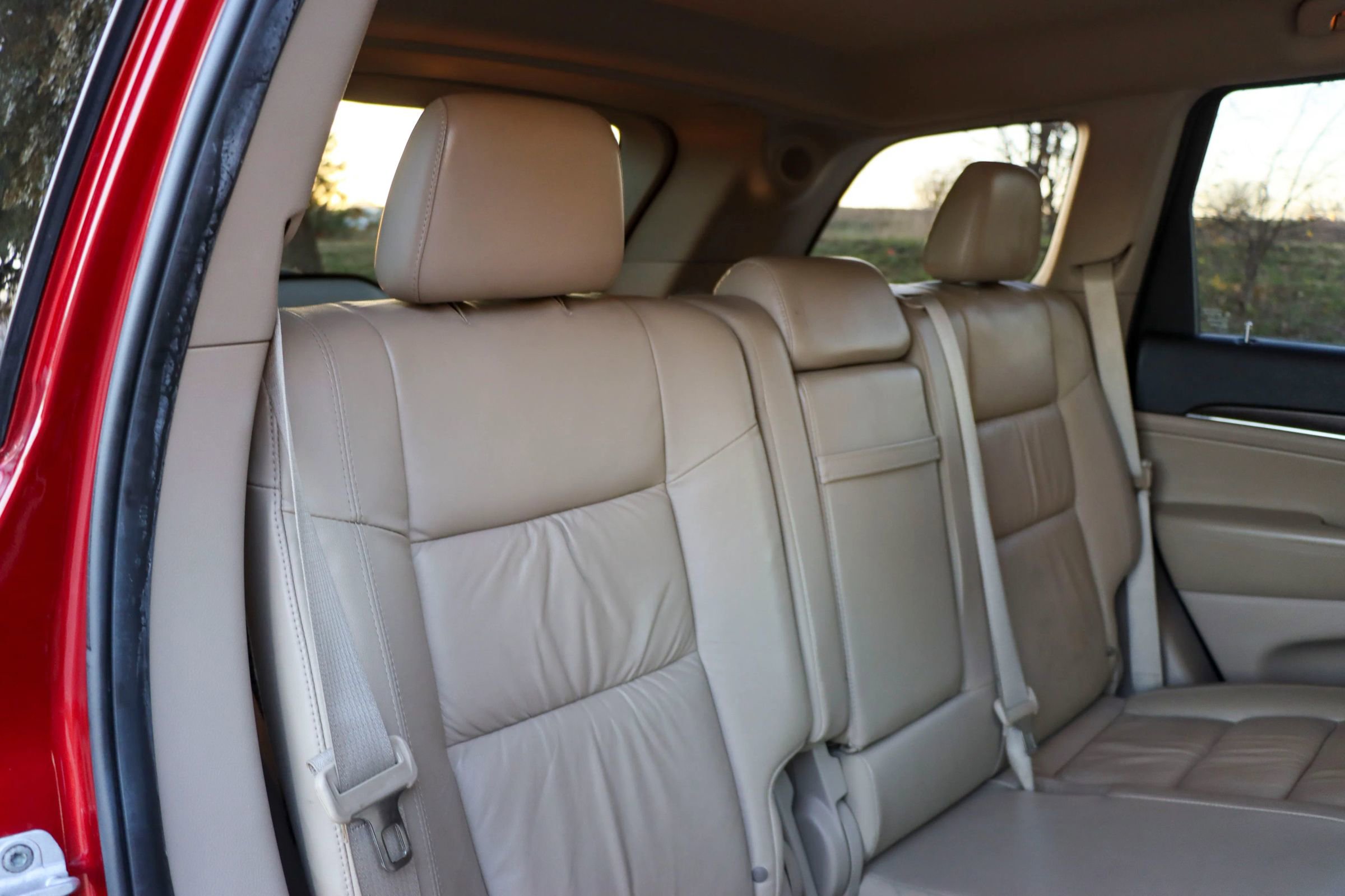 Used 2014 Jeep Grand Cherokee Limited image 18