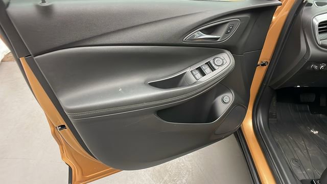 Certified 2024 Buick Encore GX Preferred w/ Comfort Package image 8