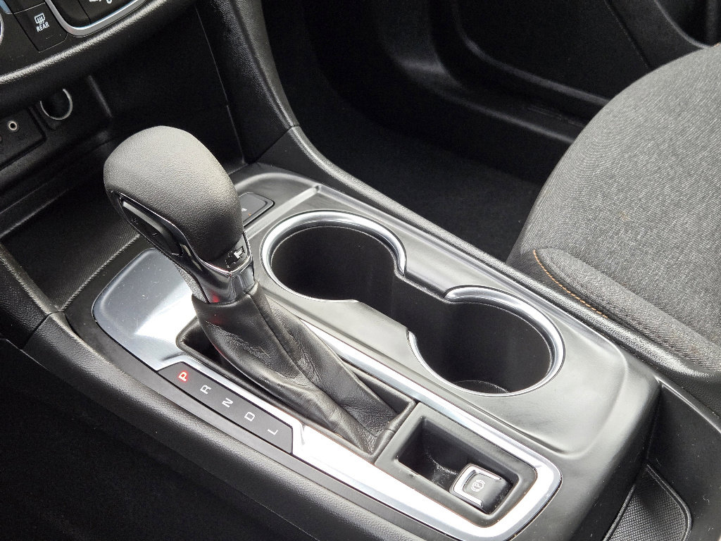 Used 2023 Chevrolet Equinox LT image 9