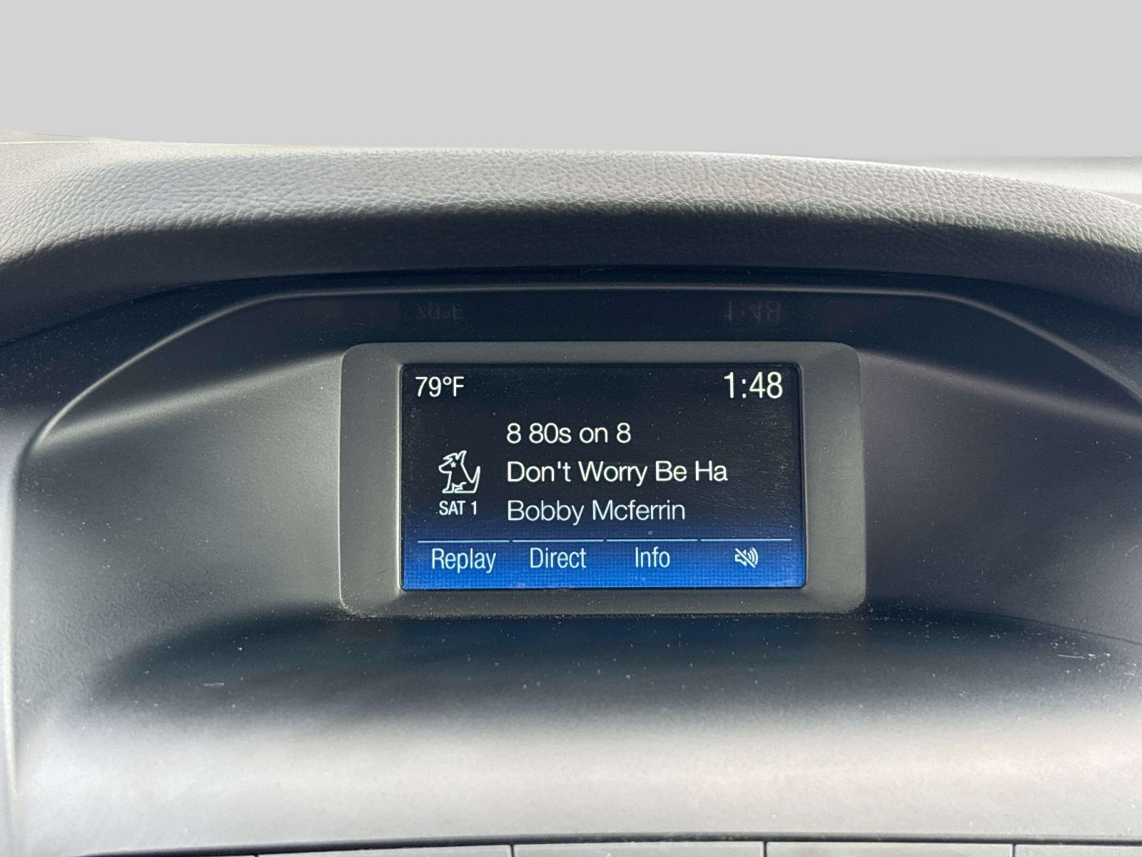 Used 2018 Ford Focus SE w/ SE Appearance Package FWD image 19