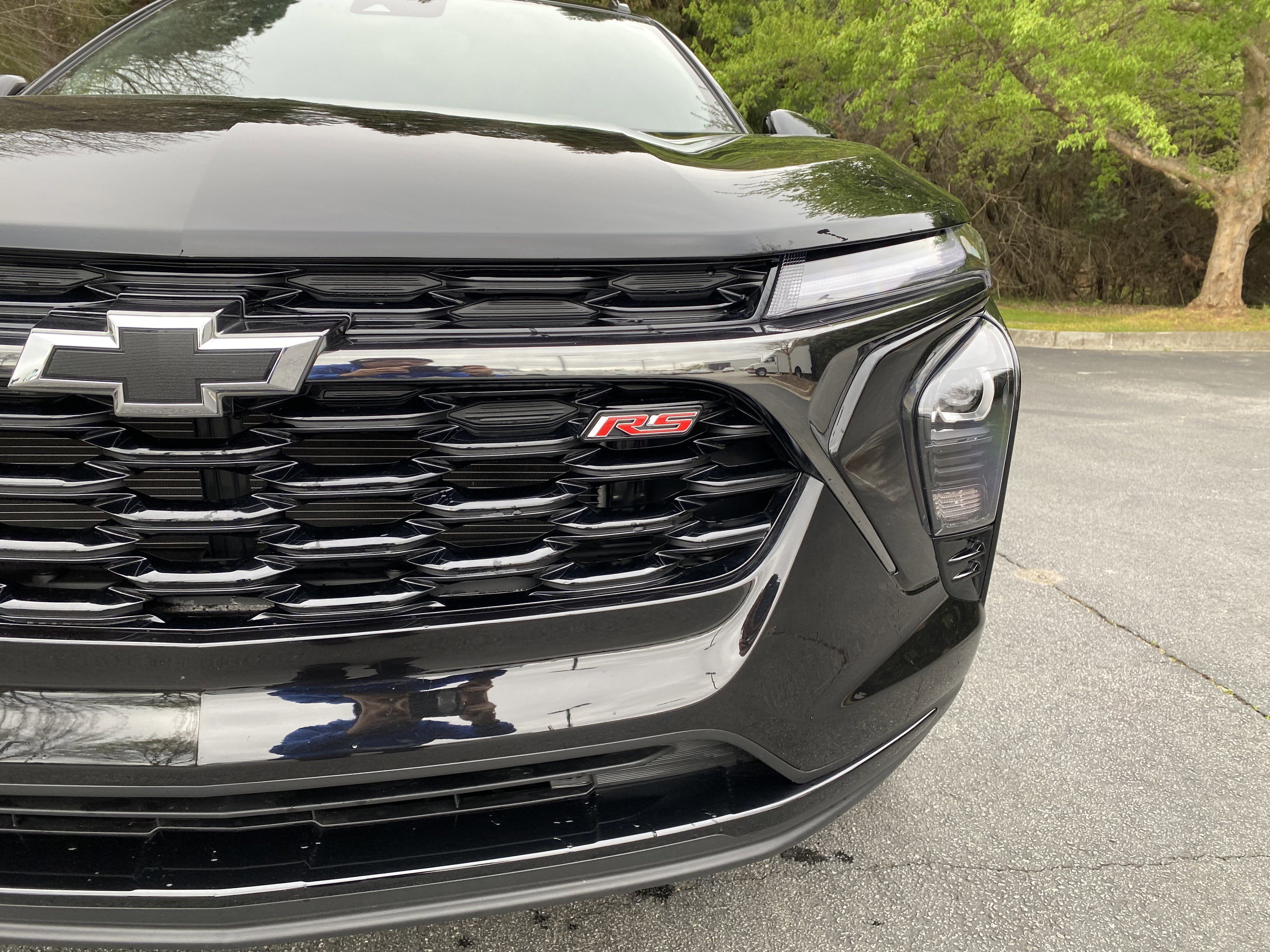 Used 2025 Chevrolet Trax RS image 14