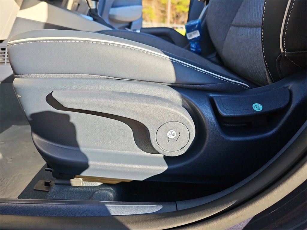 New 2026 Hyundai Venue SEL image 30