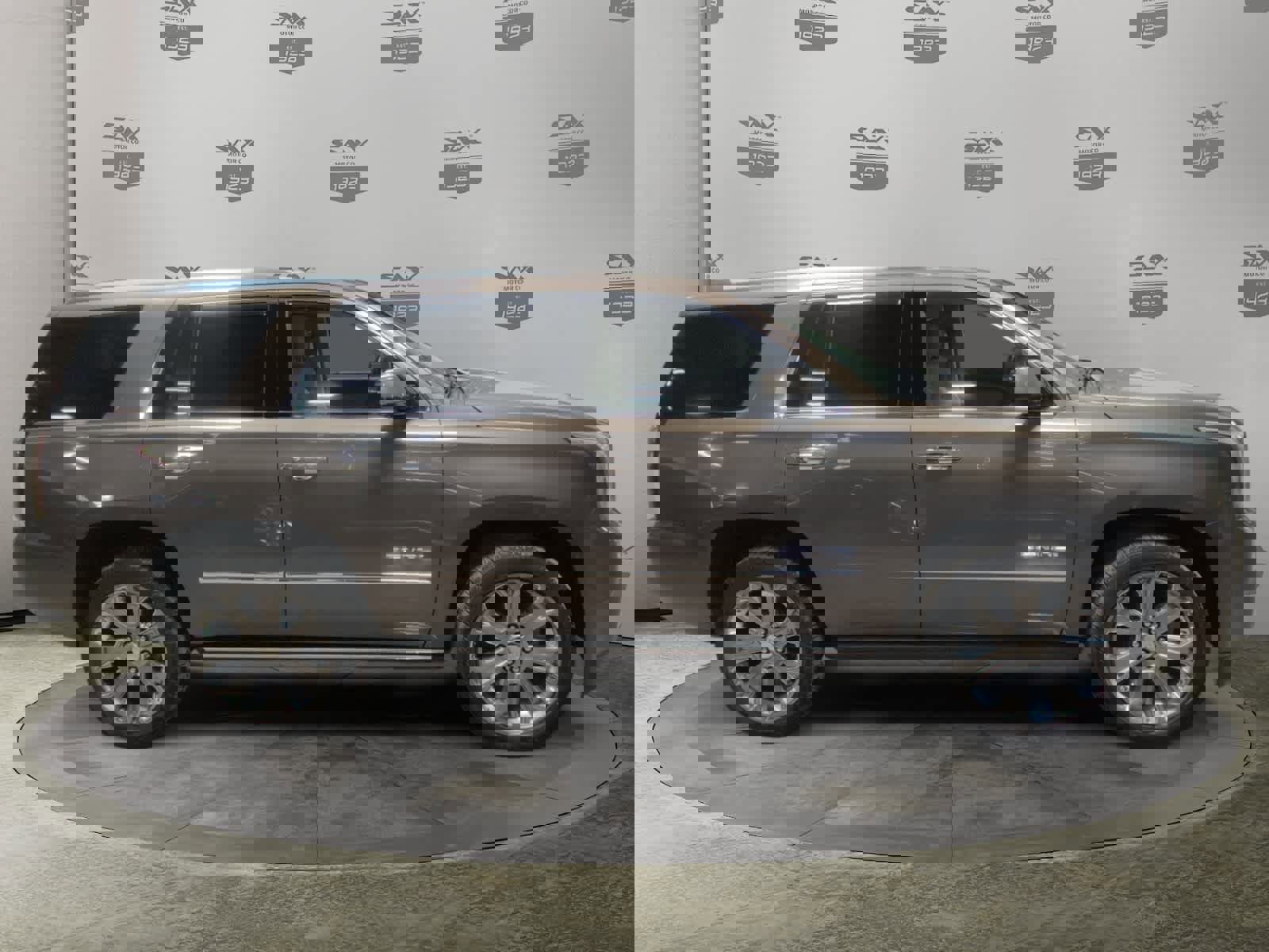 Used 2015 GMC Yukon Denali w/ Premium Package image 6