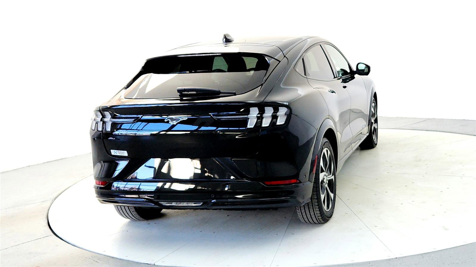 Used 2023 Ford Mustang Mach-E Premium image 5