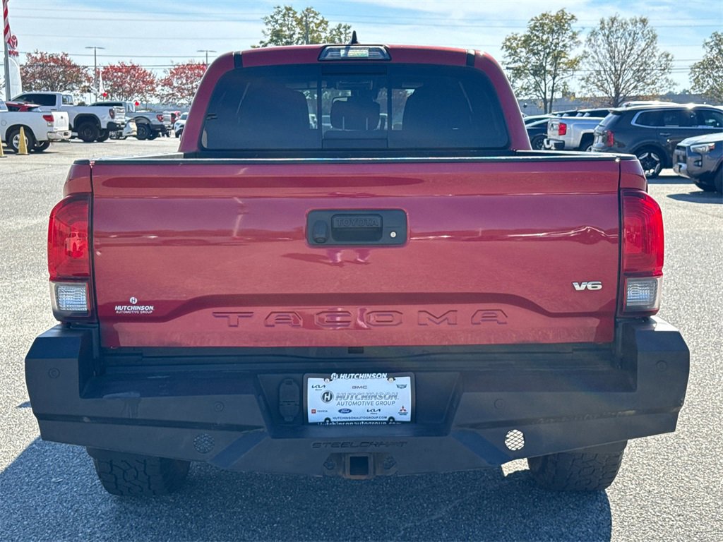 Used 2019 Toyota Tacoma TRD Off-Road image 4
