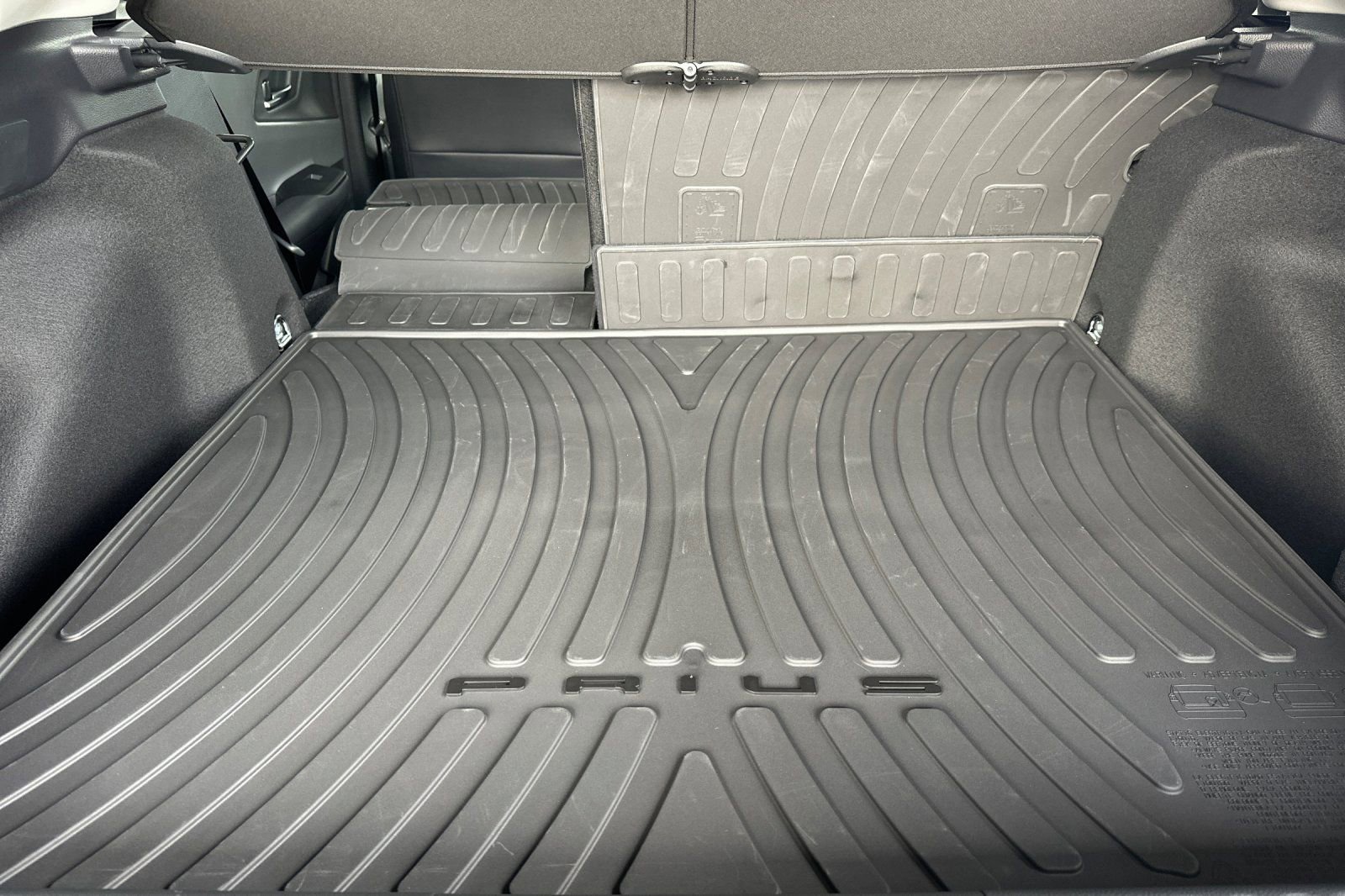 New 2026 Toyota Prius XLE image 16