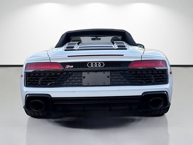 Used 2023 Audi R8 V10 performance w/ Carbon Exterior Package RWD image 4