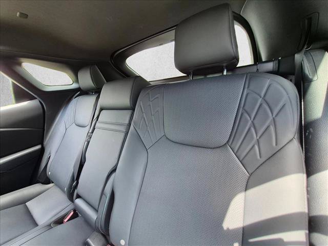 Used 2025 Lexus RX 350 Premium w/ Accessory Package (Z1) FWD image 18