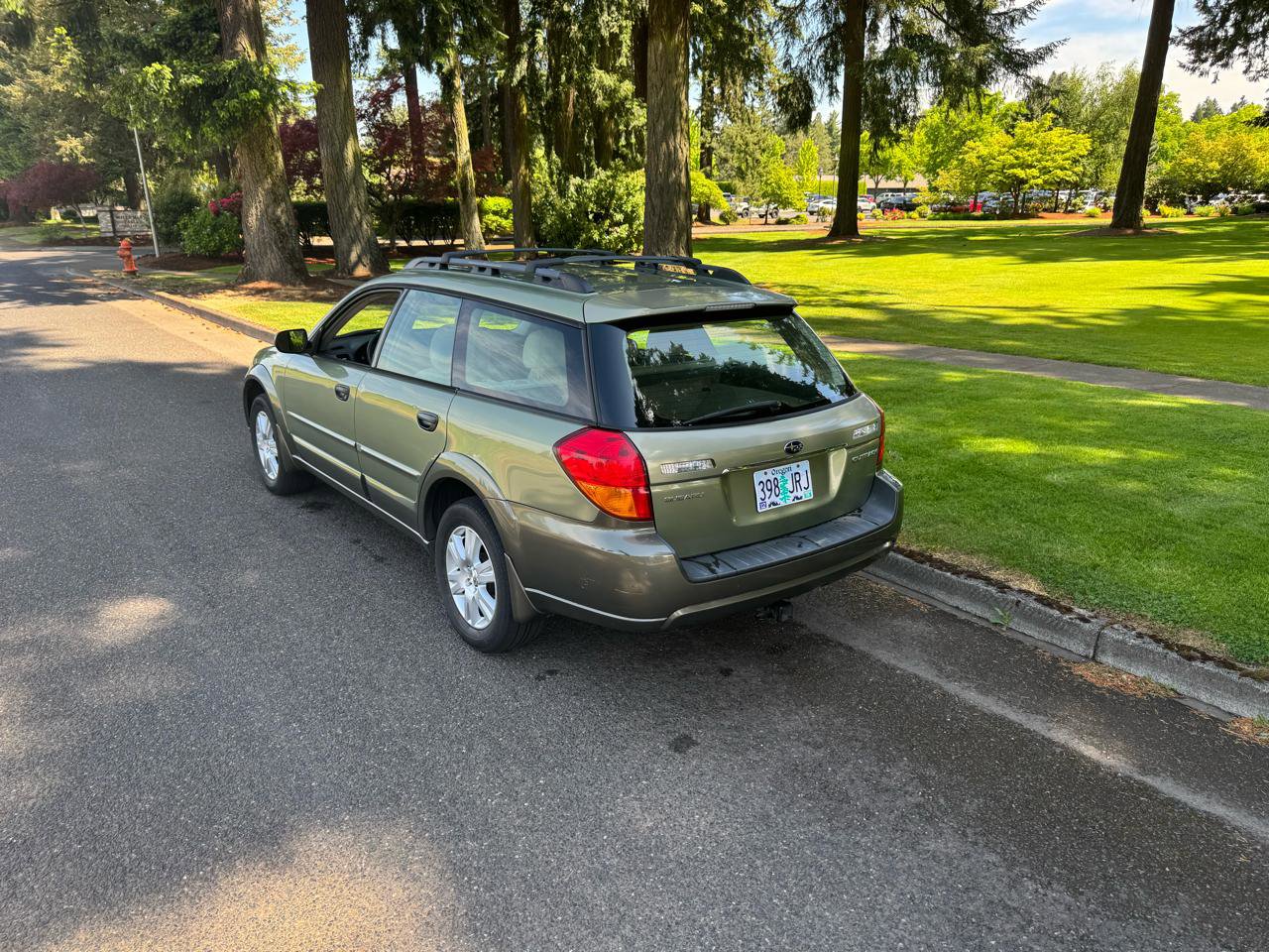 Used 2005 Subaru Outback 2.5i image 3