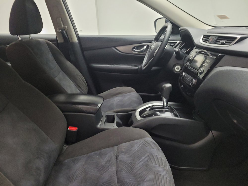 Used 2015 Nissan Rogue S AWD/4WD image 21