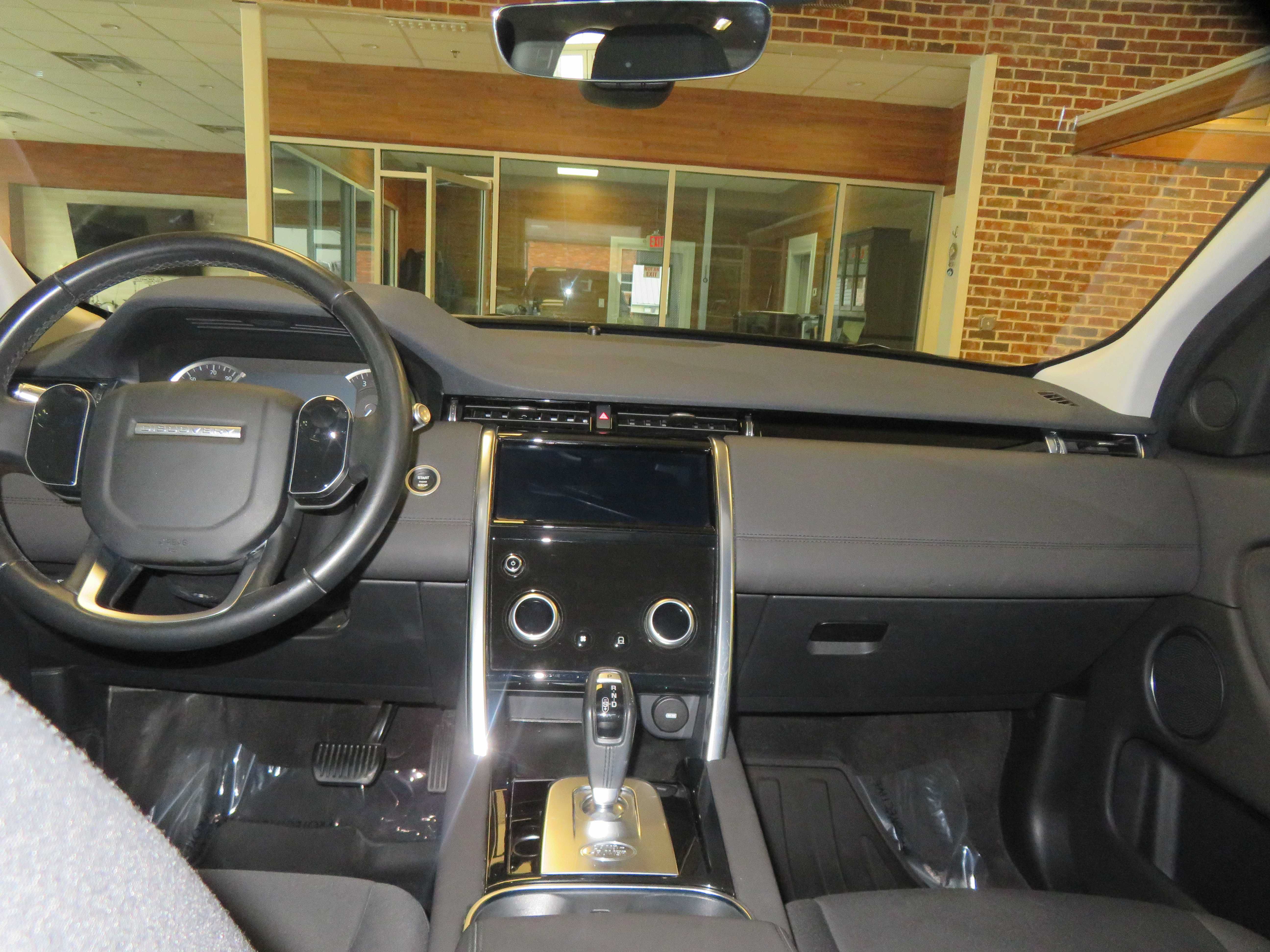 Used 2020 Land Rover Discovery Sport AWD/4WD image 47