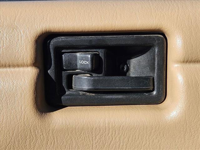 Used 2001 Jeep Wrangler Sport image 12