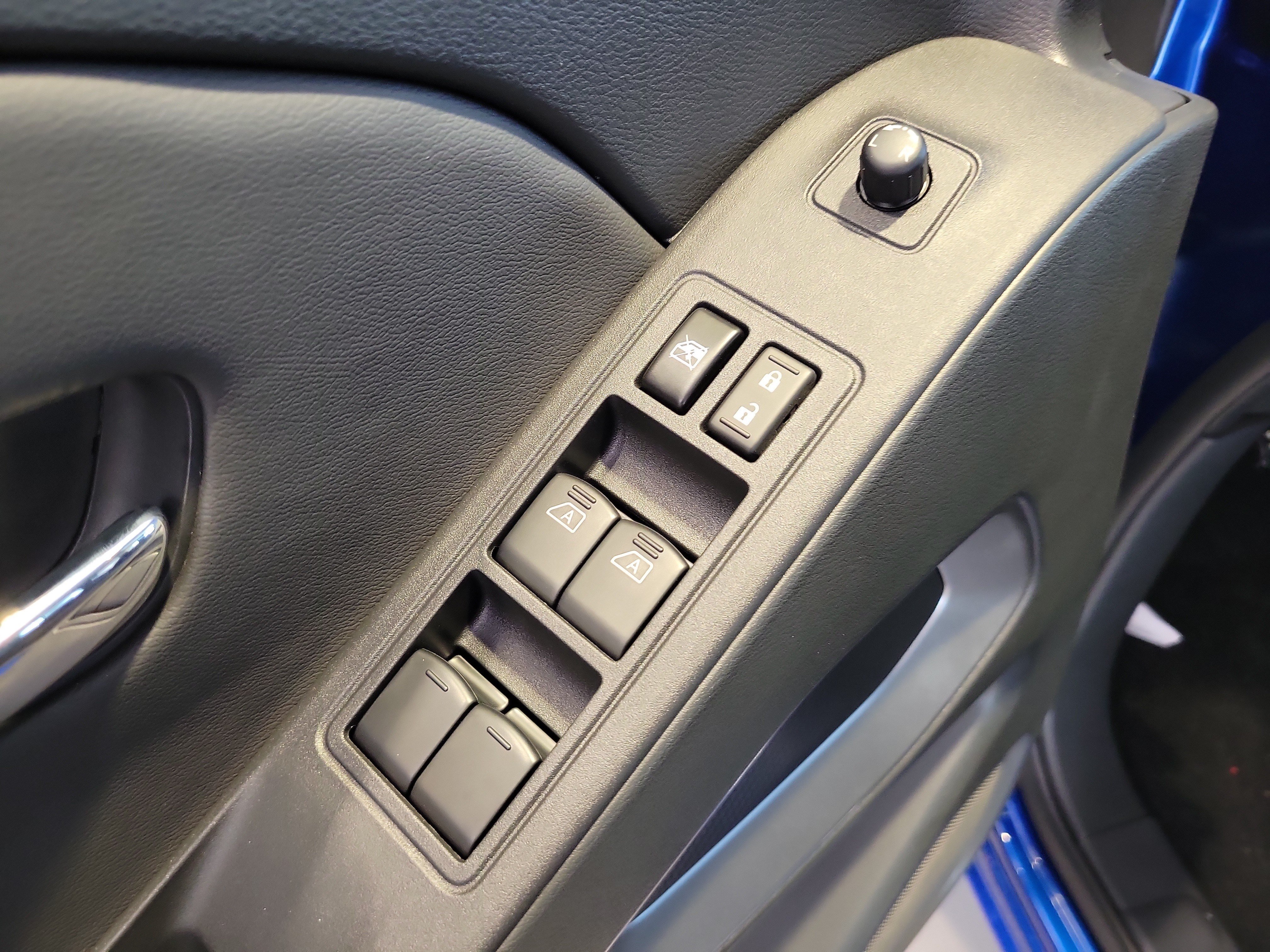 New 2027 Nissan Frontier SV RWD image 16