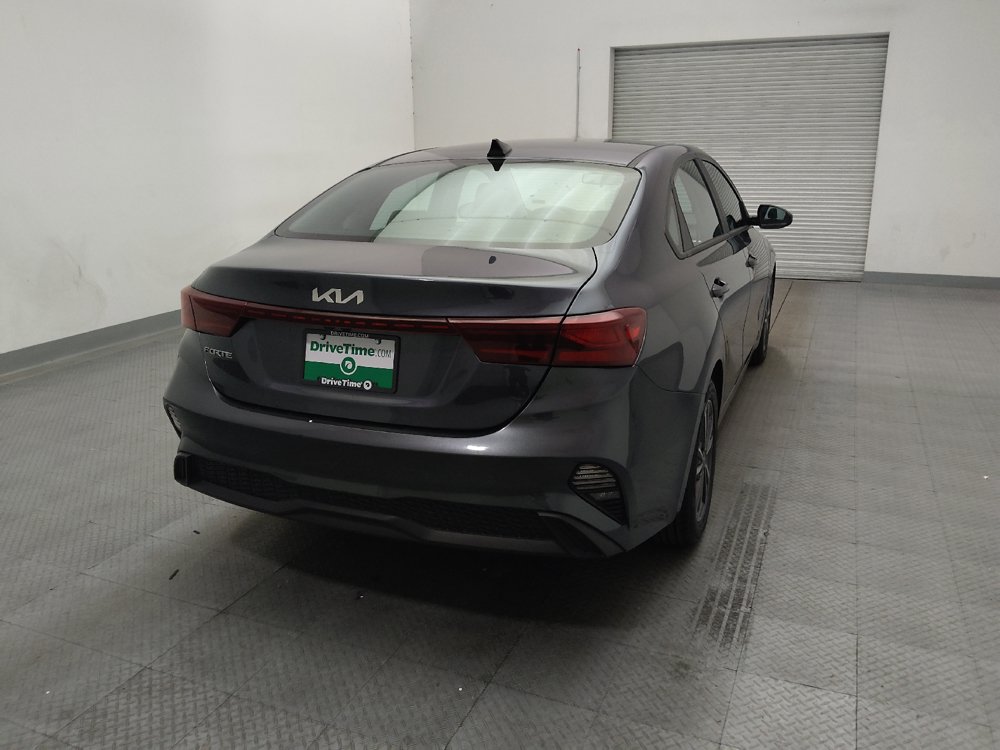 Used 2023 Kia Forte LXS FWD image 7